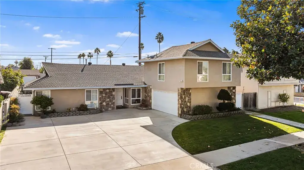 4024 E Del Valle, Orange, CA 92869 - Image #1
