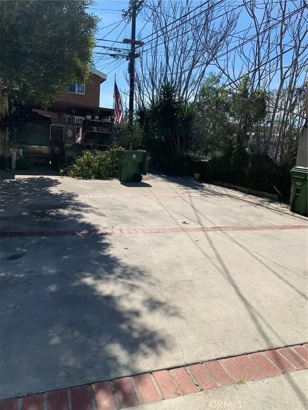 1742 W 82nd, Los Angeles, CA 90047