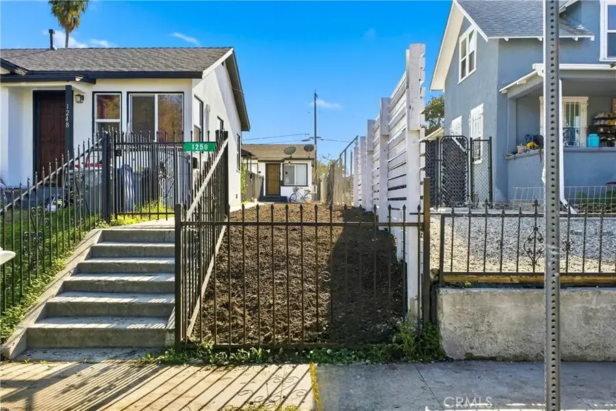 1250 W 87th, Los Angeles, CA 90044 - Image #3