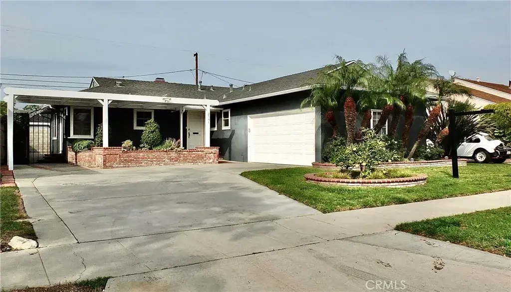 2731 Stanbridge Ave., Long Beach, CA 90815 - Image #1