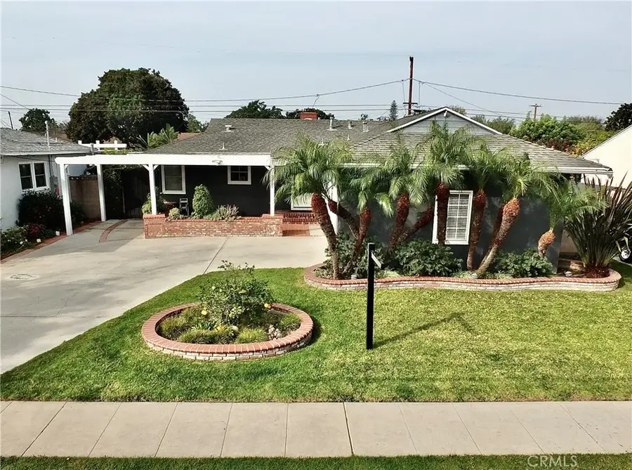 2731 Stanbridge Ave., Long Beach, CA 90815 - Image #2