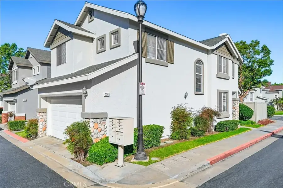756 N Siavohn, Orange, CA 92869 - Image #2