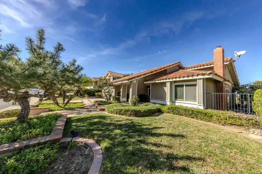 6683 E Leafwood, Anaheim Hills, CA 92807 - Image #3