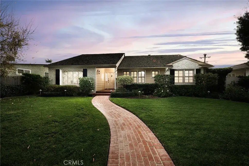 5440 E La Pasada, Long Beach, CA 90815 - Image #1