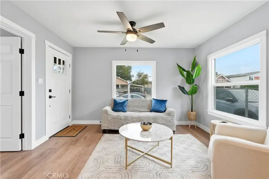 401 E 61st, Los Angeles, CA 90003 - #3