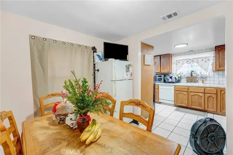 2200 W Hardy, Inglewood, CA 90305 - Image #3