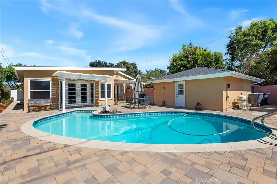 1116 W 21st Street, Santa Ana, CA 92706 - #2