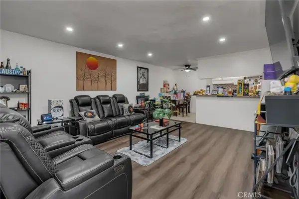 5530 Ackerfield #314, Long Beach, CA 90805