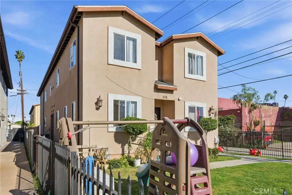 315 W 66th Street, Los Angeles, CA 90003 - #1