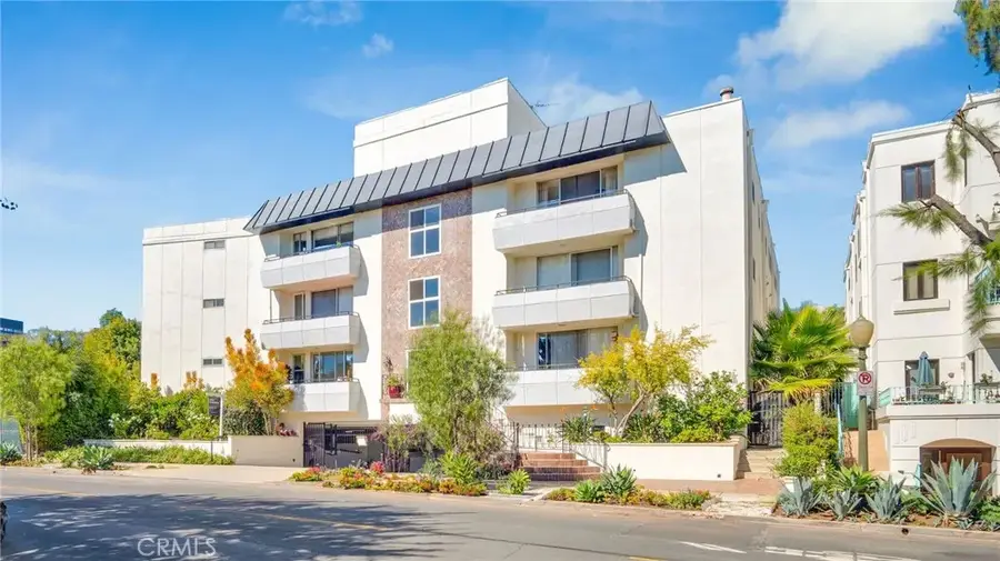 10725 Ohio Avenue #301, Los Angeles, CA 90024 - #3