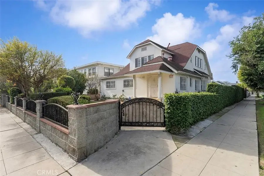 901 Westchester Place, Los Angeles, CA 90019 - Image #2