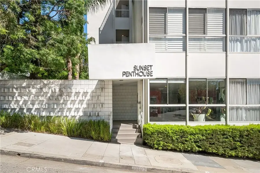 1400 N Sweetzer Avenue #102, West Hollywood, CA 90069 - Image #3