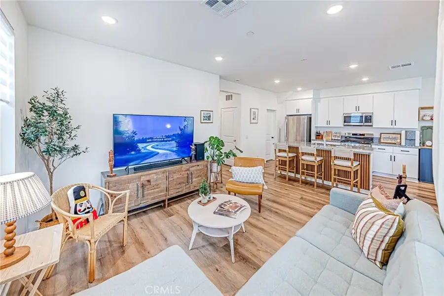 295 Vista Dr #92, La Habra, CA 90631 - Image #2