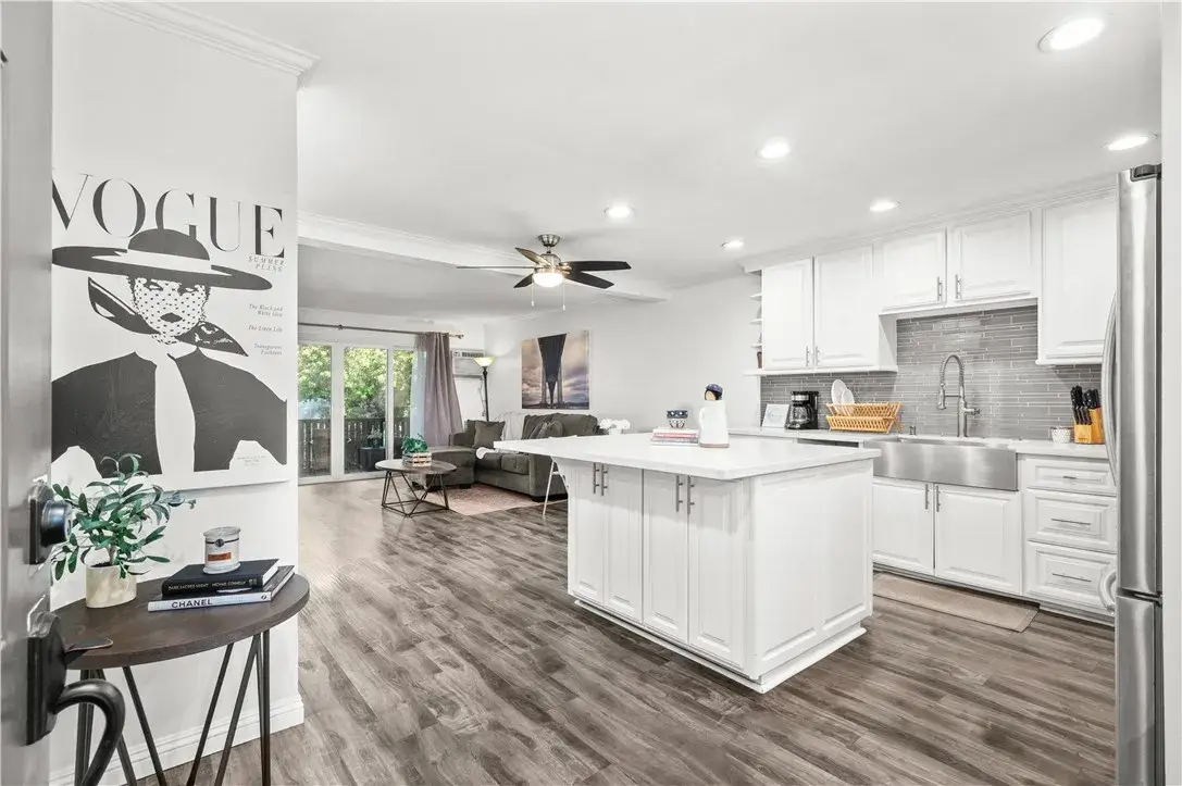 7890 Spring Street #17I, Long Beach, CA 90815 - Image #1