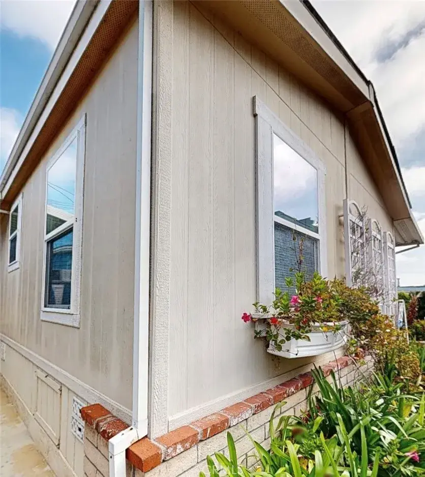 1660 Whittier #17, Costa Mesa, CA 92627 - #1