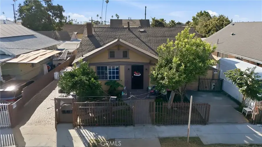 608 W 52nd, Los Angeles, CA 90037 - #3