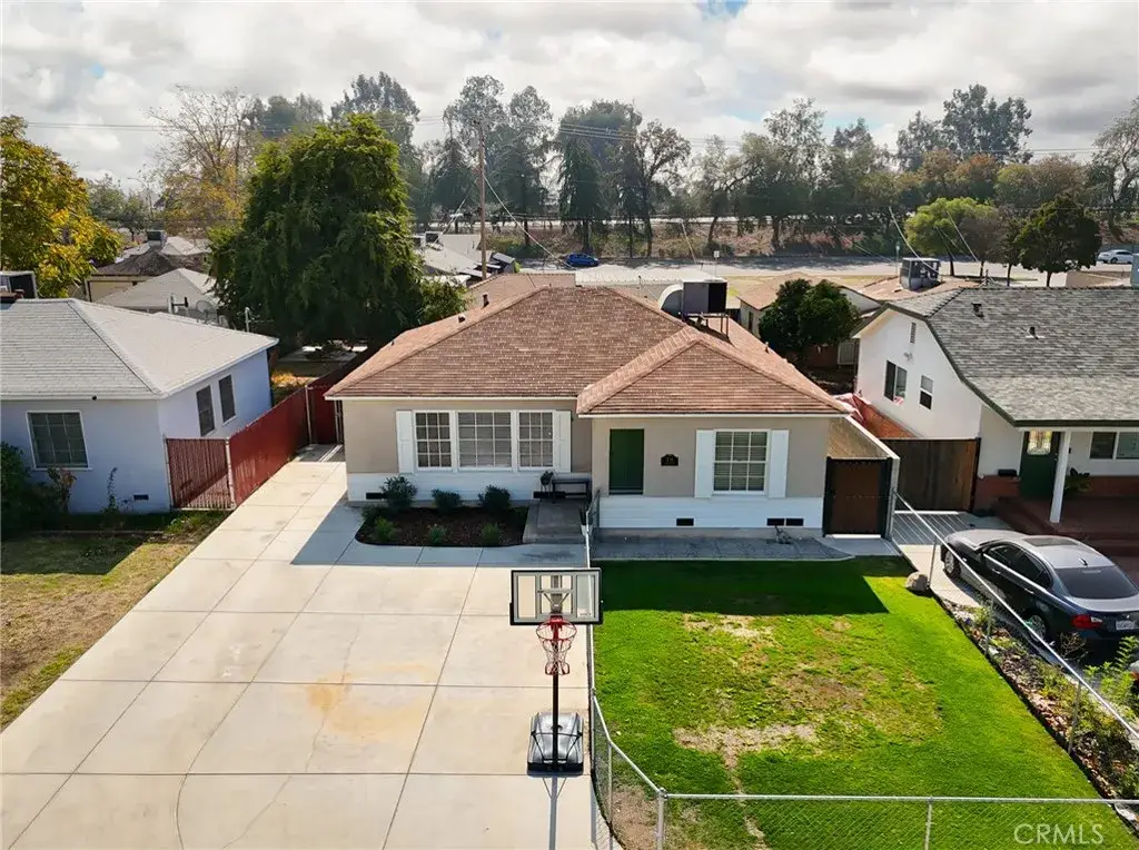19 Oregon, Bakersfield, CA 93305 - #1