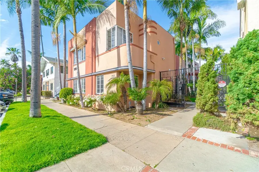 1149 E 1st, Long Beach, CA 90802 - #3
