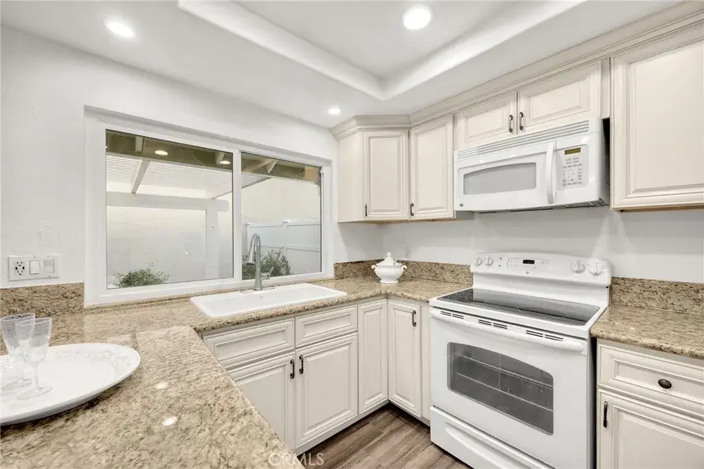 21141 Via Canon, Yorba Linda, CA 92887 - #1