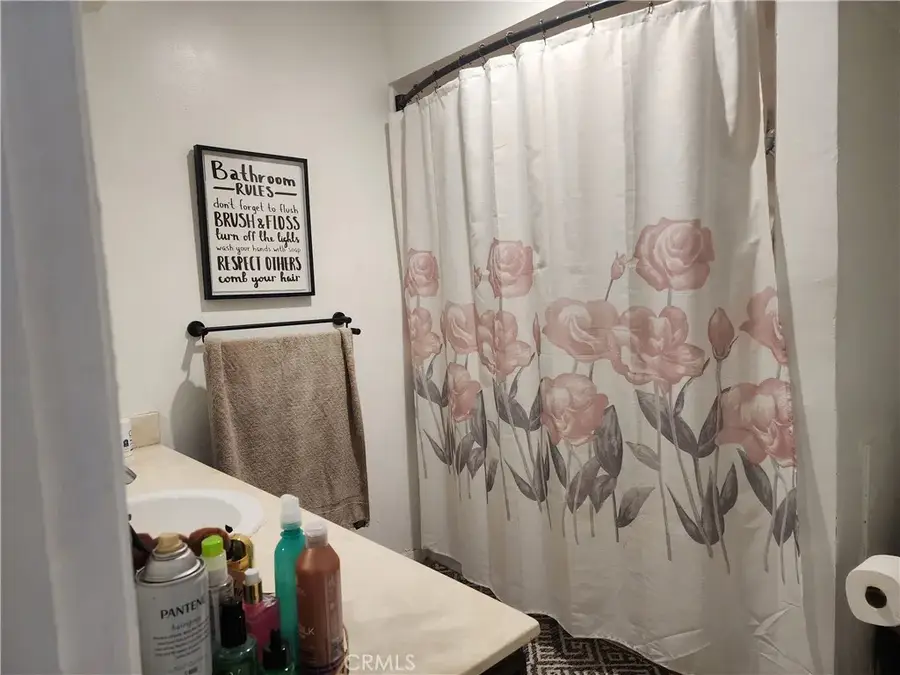 134 S Magnolia #10C, Anaheim, CA 92804 - Image #3