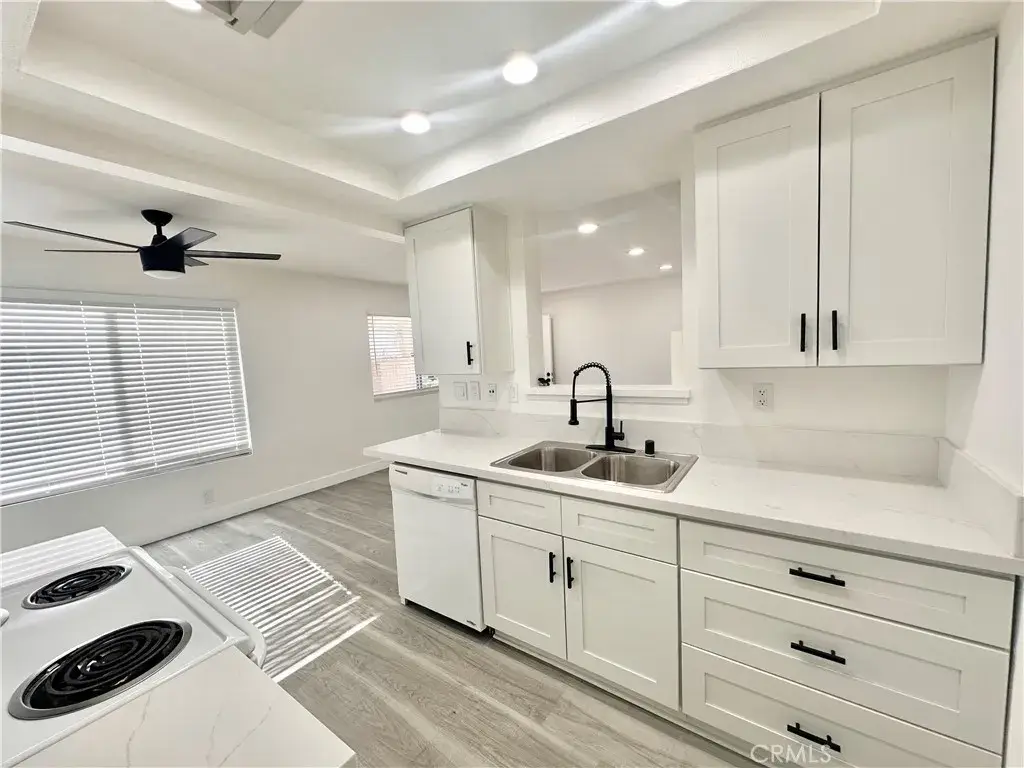 674 Bridgeport, Fullerton, CA 92833 - Image #1