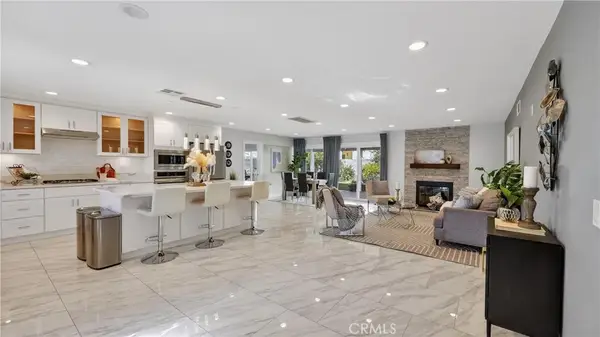 6051 Summerdale, Huntington Beach, CA 92647