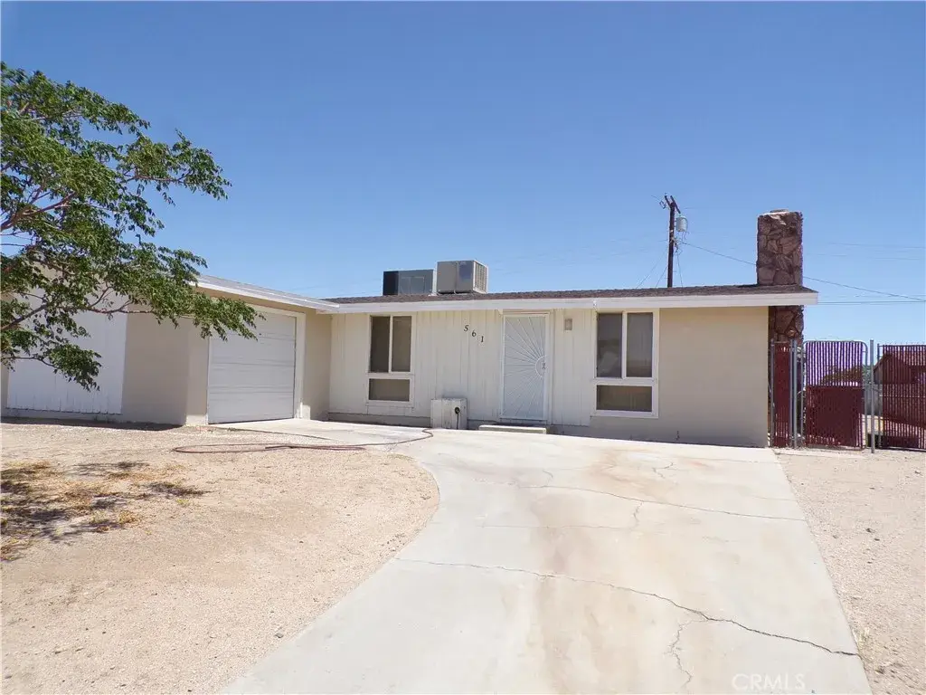 561 Frances, Barstow, CA 92311 - #1