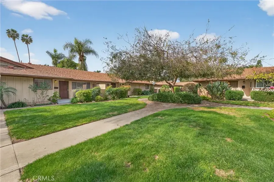 1752 E Commonwealth #102, Fullerton, CA 92831 - Image #3