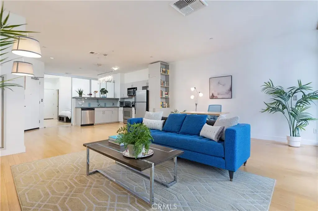 3810 Wilshire Boulevard #802, Los Angeles, CA 90010 - Image #1