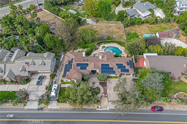 1241 W Valencia Mesa, Fullerton, CA 92833