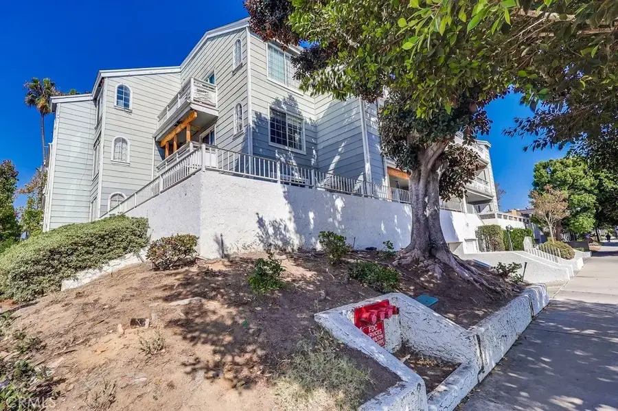 3401 E Wilton #306, Long Beach, CA 90804 - #3