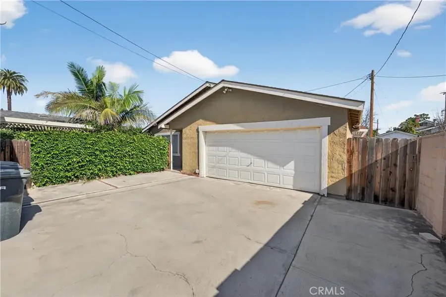 253 N Center, Orange, CA 92866 - Image #3