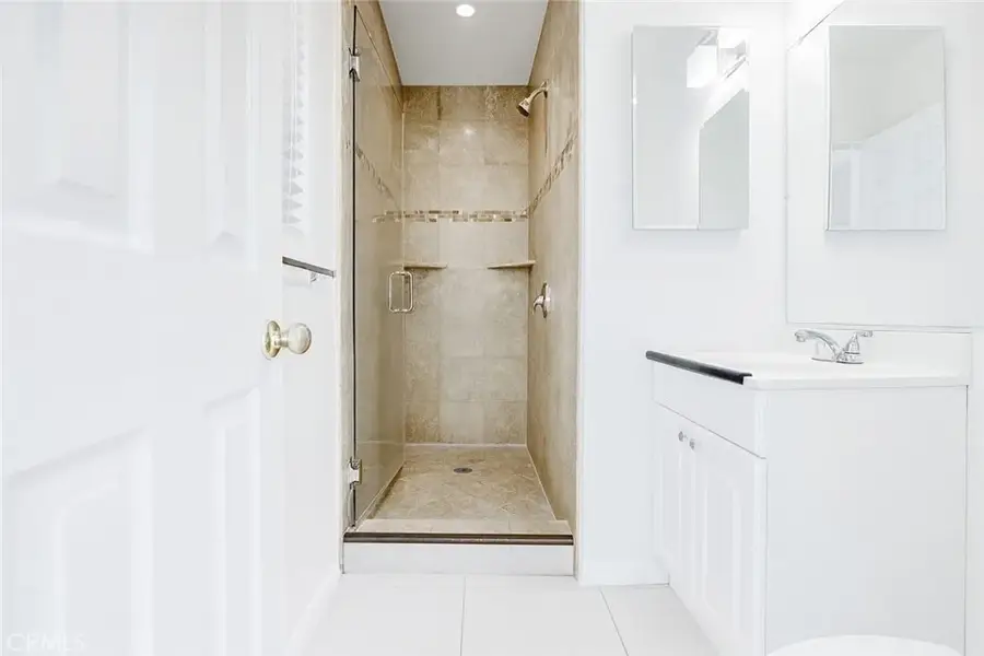 2123 W Orange Avenue, Anaheim, CA 92804 - Image #3