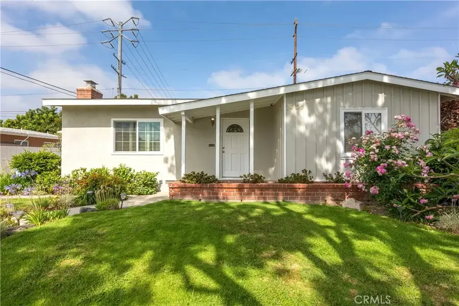 1401 Hackett Avenue, Long Beach, CA 90815 - Image #2