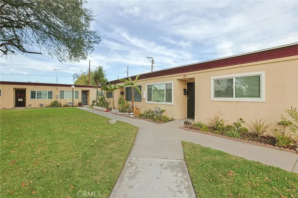 4109 W 5th #F2, Santa Ana, CA 92703 - Image #1