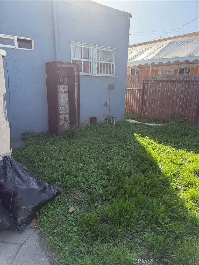 341 W 88th, Los Angeles, CA 90003 - Image #2