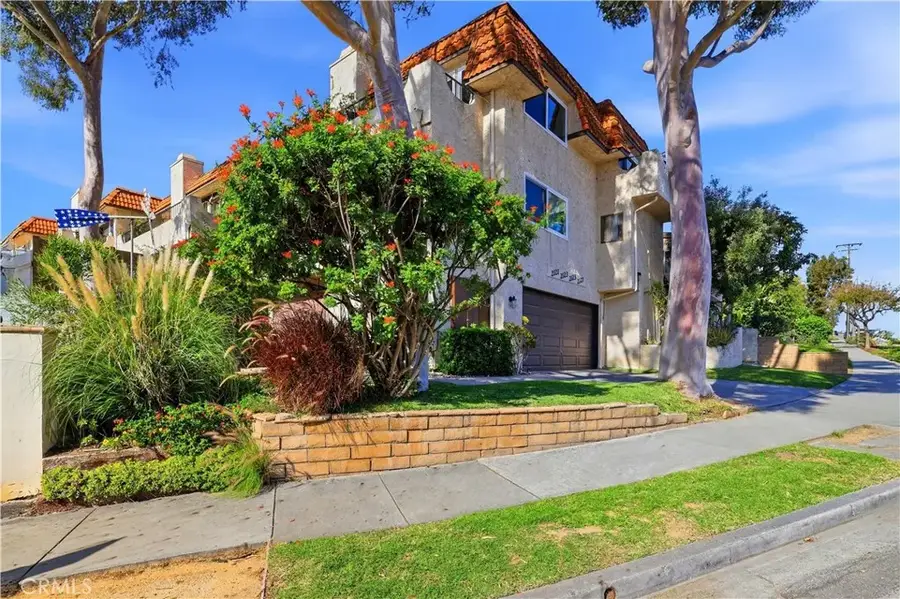 2123 Temple Avenue, Signal Hill, CA 90755 - Image #2