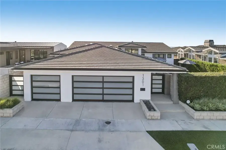 1301 Outrigger Drive, Corona Del Mar, CA 92625 - Image #3