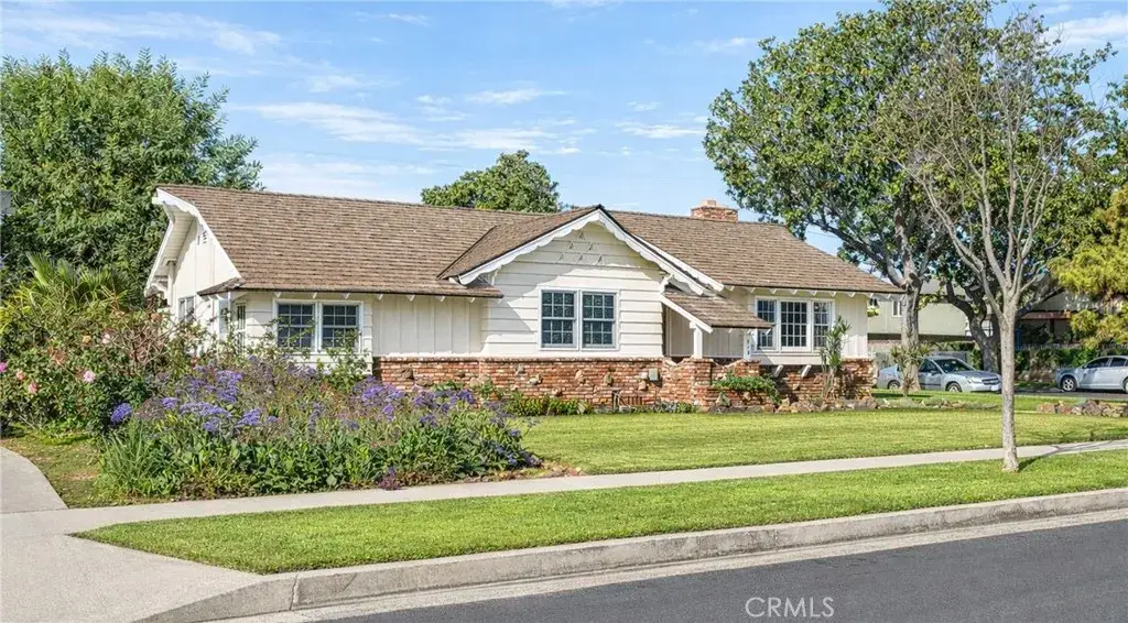 219 Ladera Vista, Fullerton, CA 92831 - #1