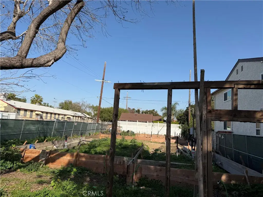 3744 Rosewood Avenue, Los Angeles, CA 90066 - #1