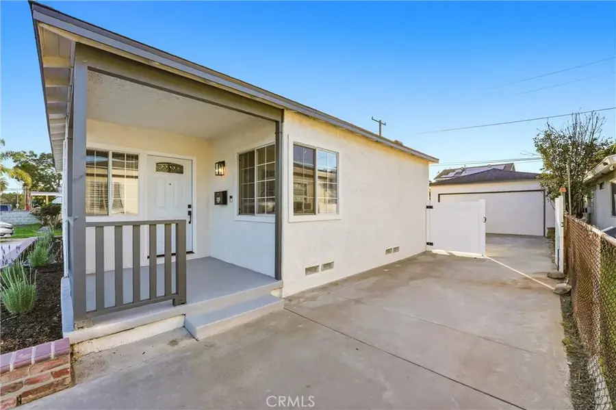 2835 Delta, Long Beach, CA 90810 - Image #3