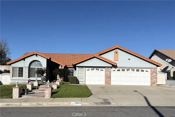 3834 N Silver Tree Court, Rialto, CA 92377
