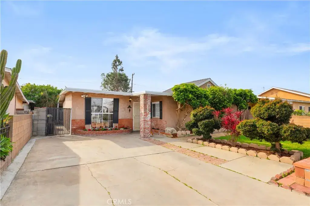 208 W 234th, Carson, CA 90745 - Image #1