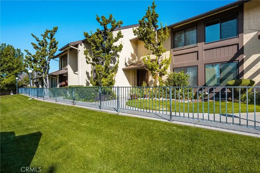 11701 Blackthorn, Orange, CA 92869 - Image #2