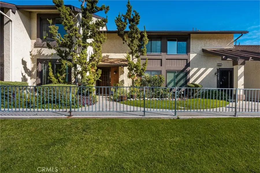 11701 Blackthorn, Orange, CA 92869 - Image #3