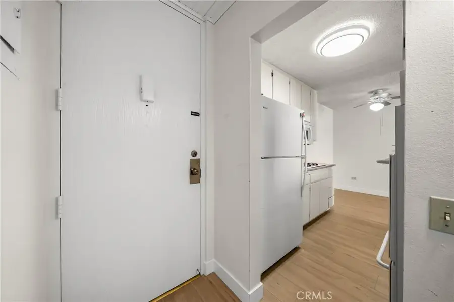 421 S La Fayette Park Place #726, Los Angeles, CA 90057 - Image #3