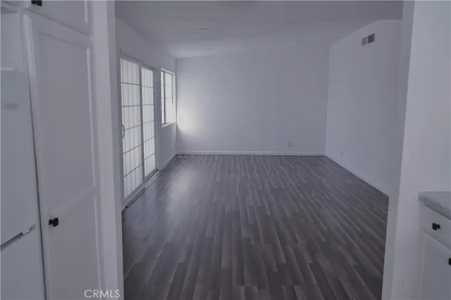 755 W Holguin, Lancaster, CA 93534 - Image #2