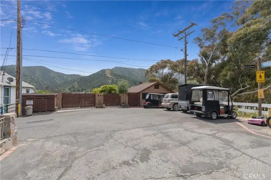 358 Metropole Avenue, Avalon, CA 90704 - #3