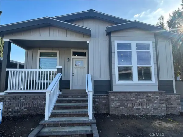 15601 S B #12, Tustin, CA 92708