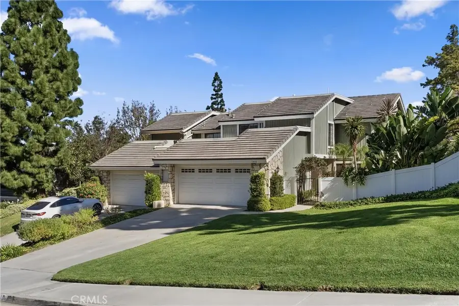 5810 E Mountain Loop, Anaheim Hills, CA 92807 - Image #2